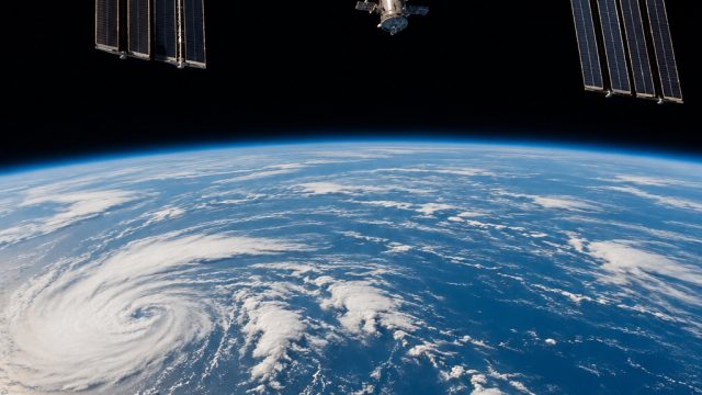 Concerns Rise Over NASA's Plan for ISS Decommissioning and Ocean Impact